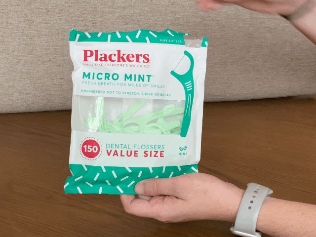 Flosser Dispenser for Plackers