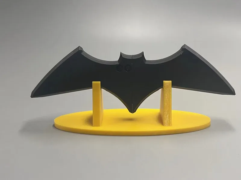 BATARANG KNIFE  WITH STAND