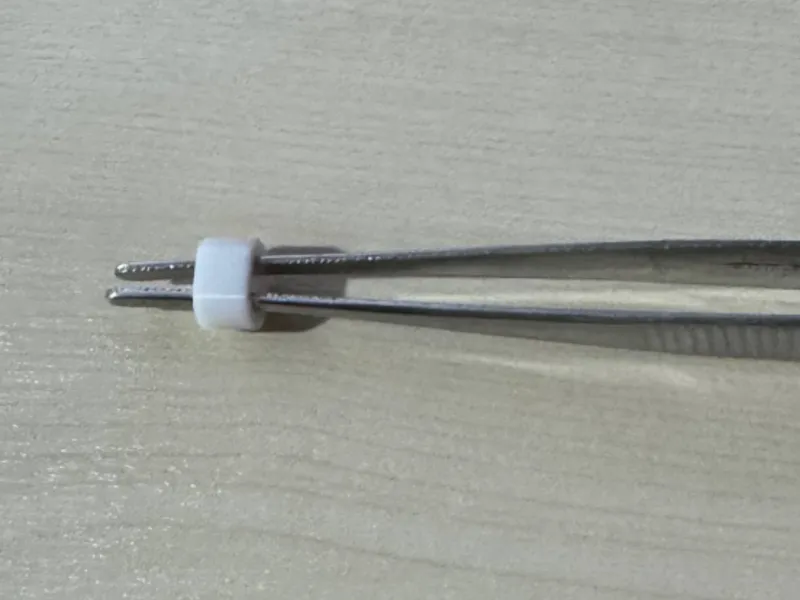 Tweezer Clip