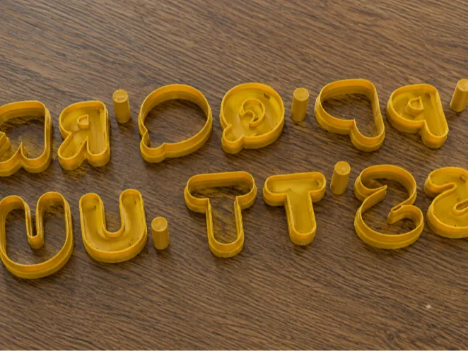 Modelo para impresión 3D: Abecedario Bubble Cortantes y Sellos de galletitas. Referencia del modelo original.