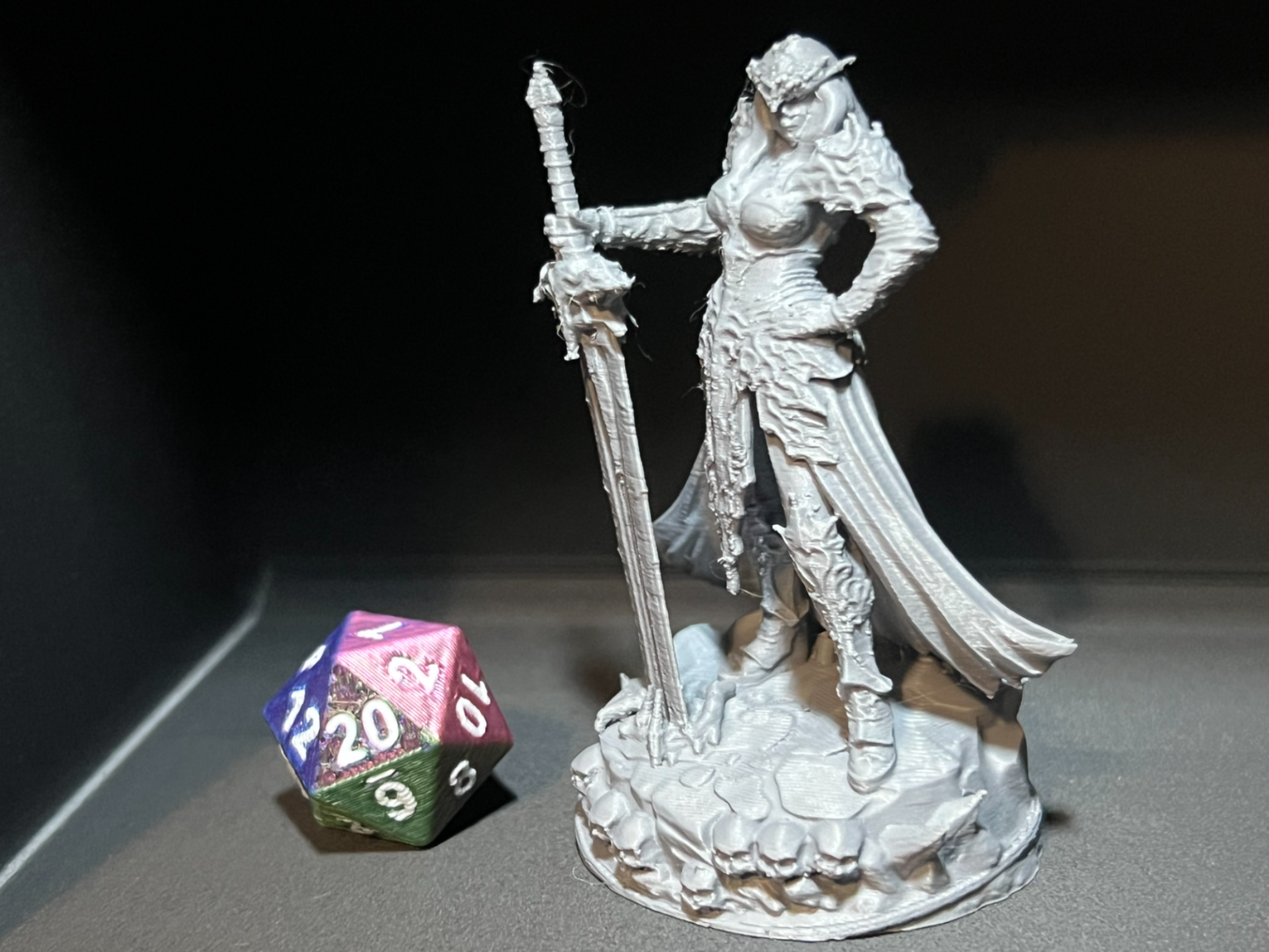D&D-Abgrund-Kriegerin