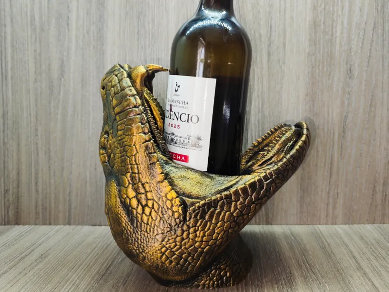 Anaconda Wine Holder – Realistic Snake Wine Holder