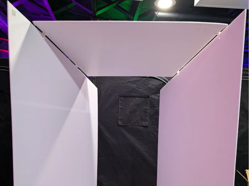 Photography Booth 1/4 Foam Board Builder