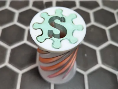 Spiral Fidget Letter S Passthrough Toy 180 Degrees