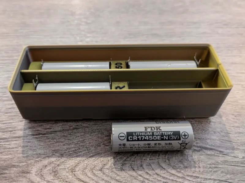 Gridfinity CR17450 Battery with Dividers