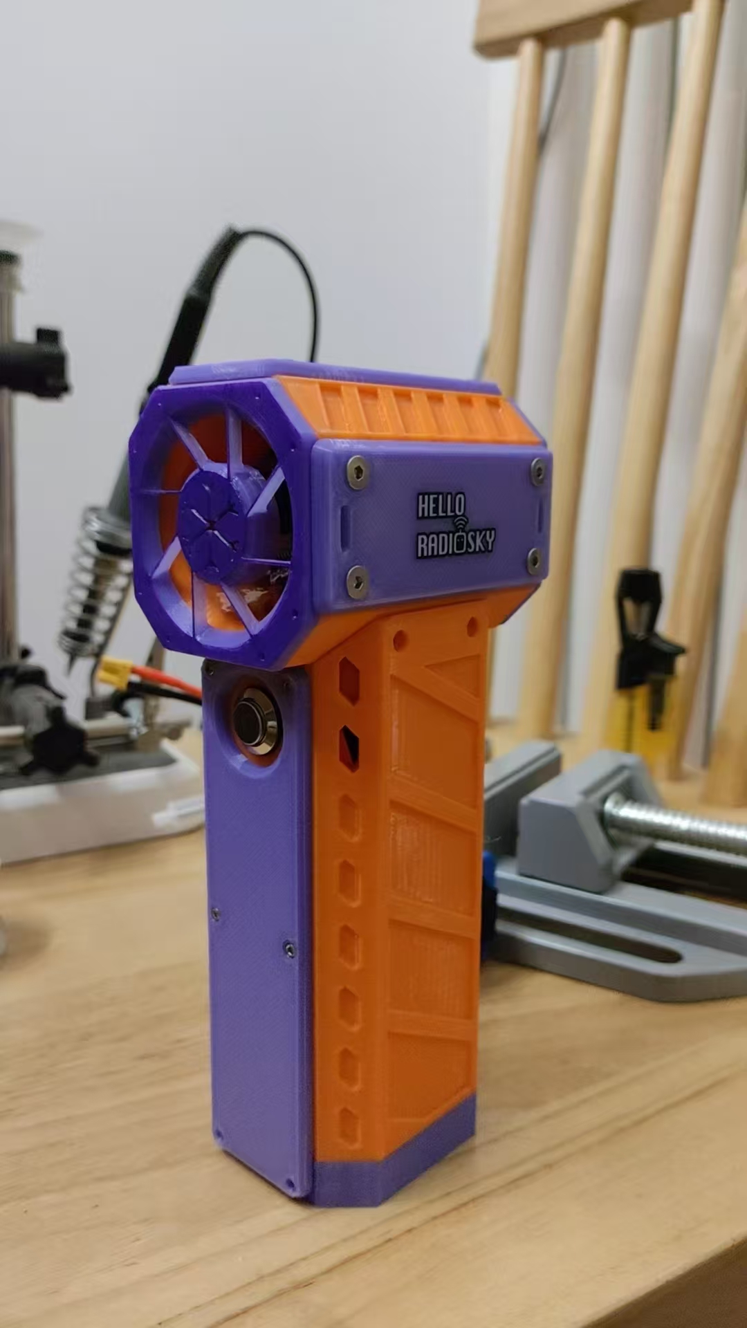 Miniatura 2 do modelo 3D 40mm涵道风扇可调速暴力风扇吹吸两用