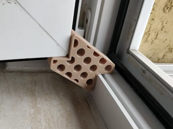 https://makerworld.bblmw.com/makerworld/model/US136a031a4b9dc/design/a8ec44b3df68cbc1.jpg
