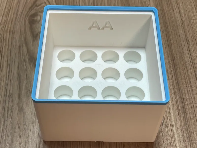 Gridfinity 2x2 (56mm) AA battery case