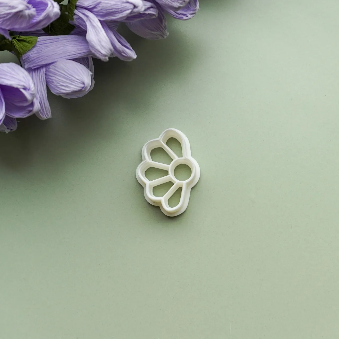 Half Daisy Clay Cutter For Earrings Necklaces view 2