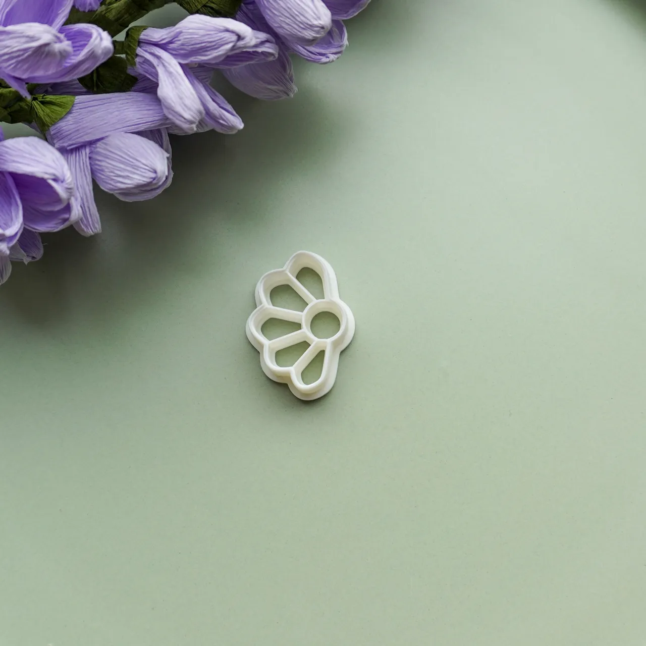Half Daisy Clay Cutter For Earrings Necklaces view 3