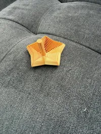 Fidget etoile avec poignee — photo 3