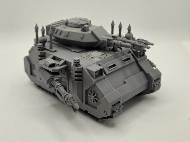 40k Chaos Predator - 1