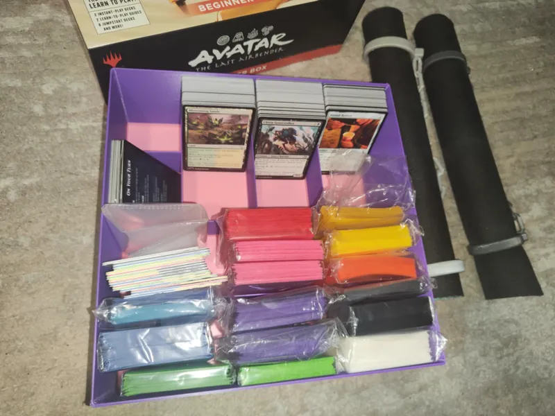 Board game card organizer