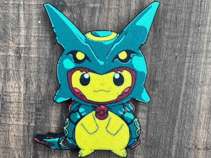 Pikachu Poncho Rayquaza