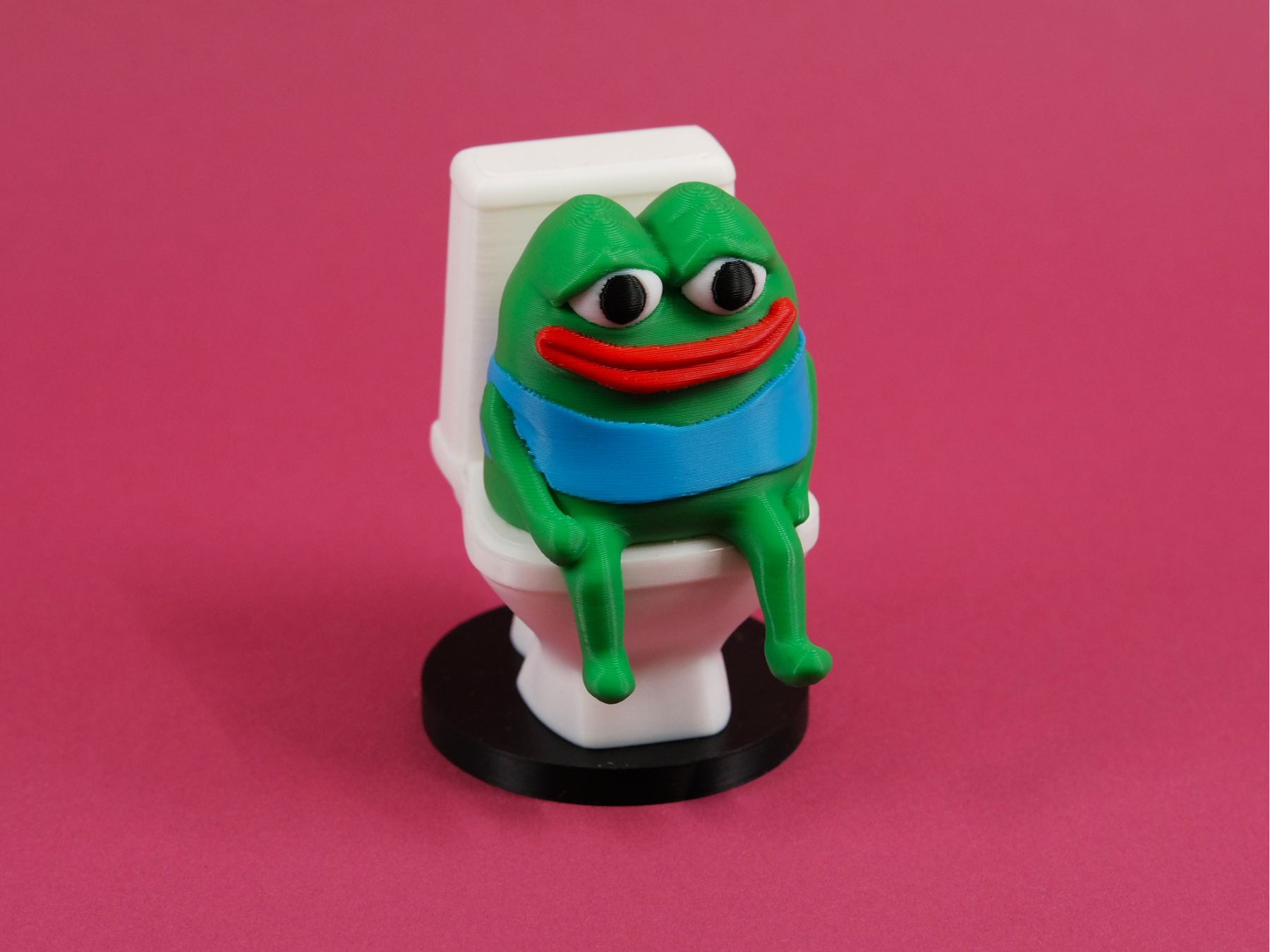 Peepo Toilet Figure
