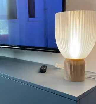 WAVY MINIMAL LAMP 