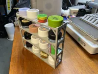 Présentoir à pots à étagères (maquillage / concentrés) — photo 4