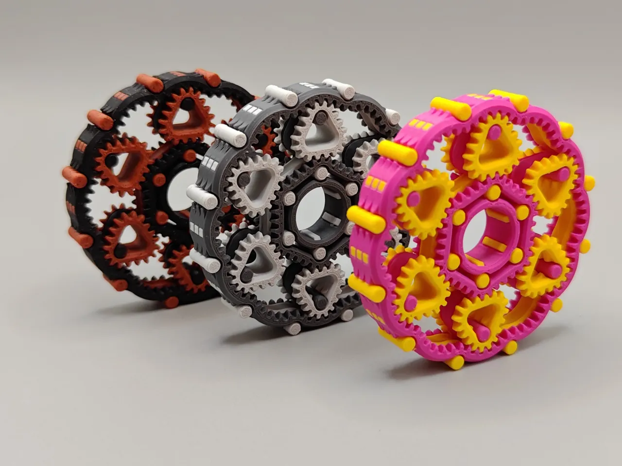 "Core" Geometric Planetary Gears Fidget Spinner view 3