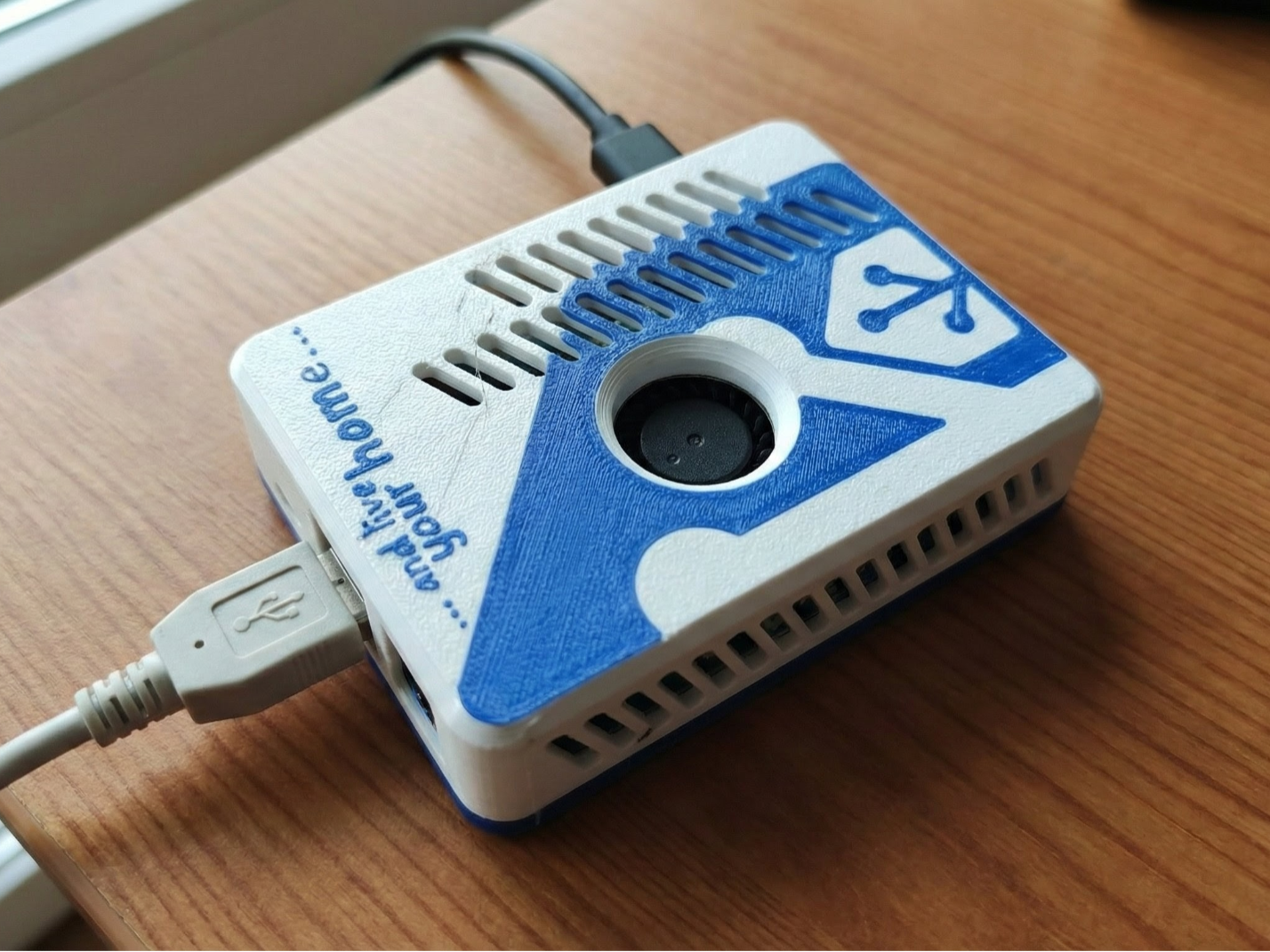 Raspberry Pi 5/4 Case: Home Assistant Edition