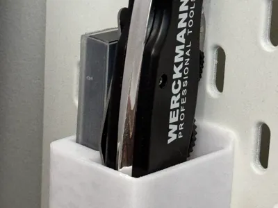 Werckmann utility knife skadis holder