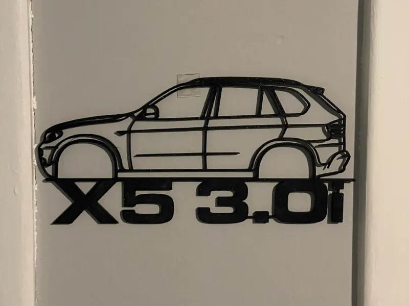 BMW E70 X5 3.0i Wall Art with Title