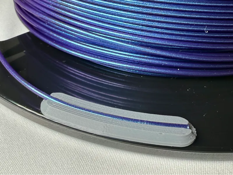 Press-in filament clip for FLASHFORGE 3.5mm rim