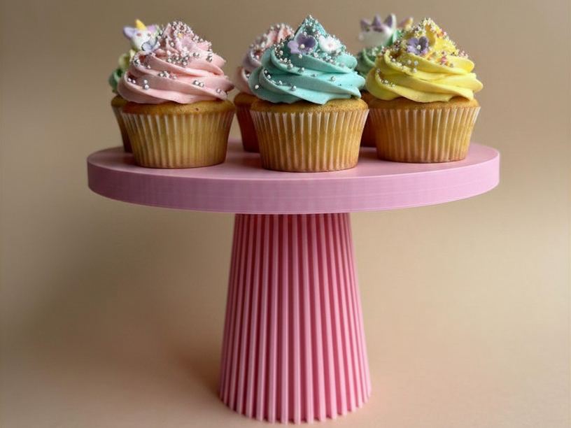 Table - small home decor or cake/cupcake stand