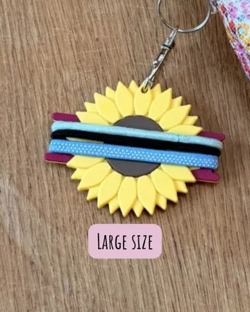 Accesorio para sujetar ligas de cabello: Sunflower Hair Tie Holders - Two designs / Sizes — vista de referencia 4