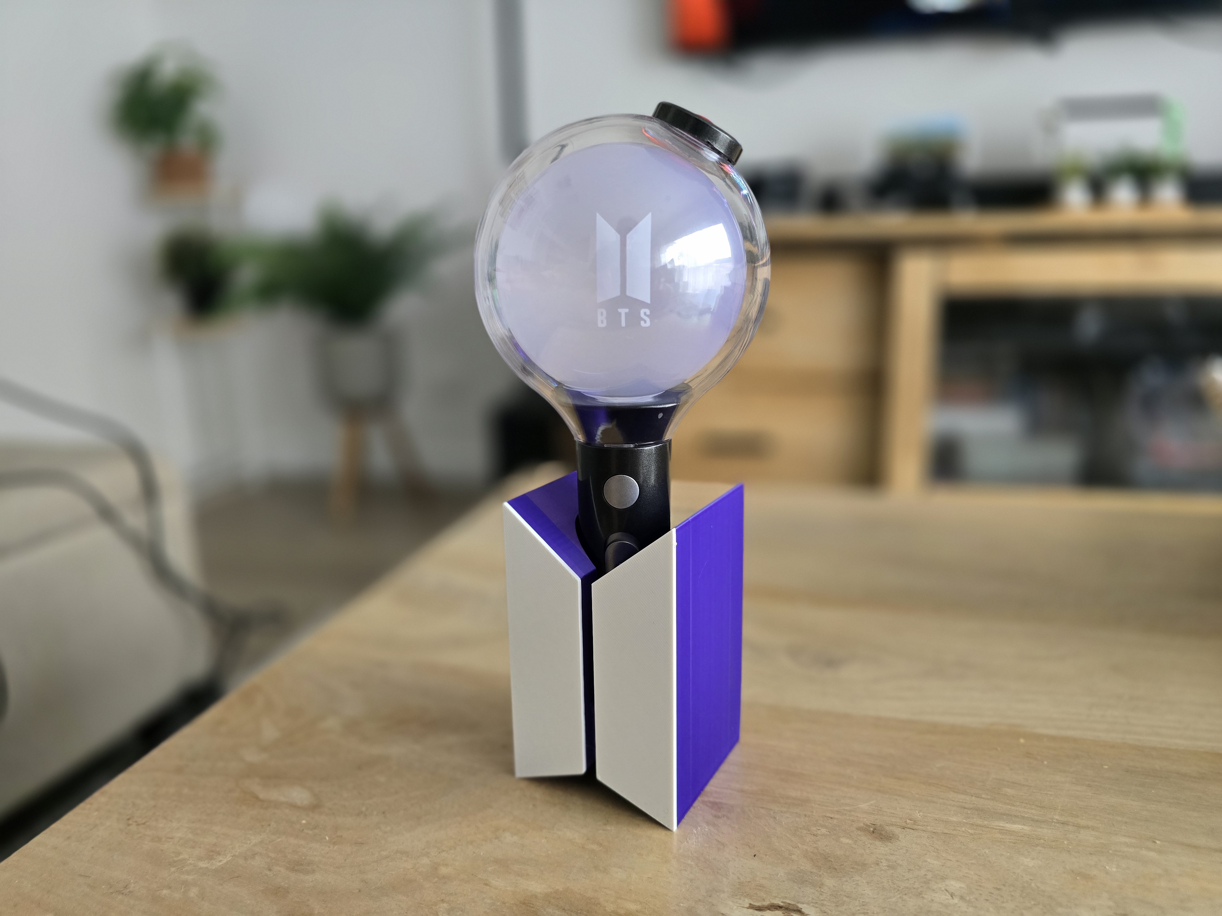 BTS Army Bomb Lightstick Stand (V3, SE, V4) - Free 3D Print Model BTS Army Bomb Lightstick Stand (V3, SE, V4) - Free 3D Print Model