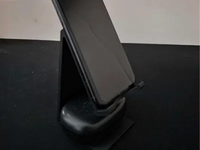 Simple phone stand