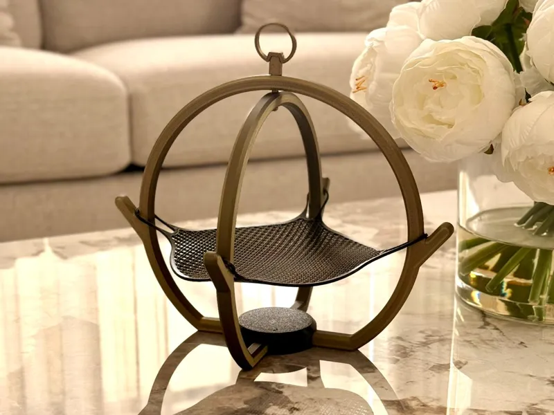 The Hanging Mesh Tray | Catch-all organizer