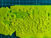 Rouleau à pâte à modeler dragon — photo 1