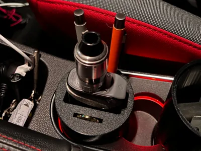 elfbar elfa master akku Halterung für Vaporesso Verdampfer im Lüftungsschlitz des Autos –  Kostenloses 3D-Druckmodell – MakerWorld