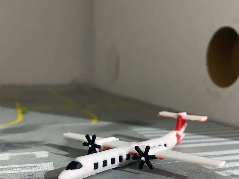 1:400 bombardier dash-8 Q400
