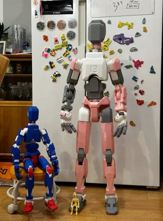 Dummy 13 - 800% scale - poseable hands