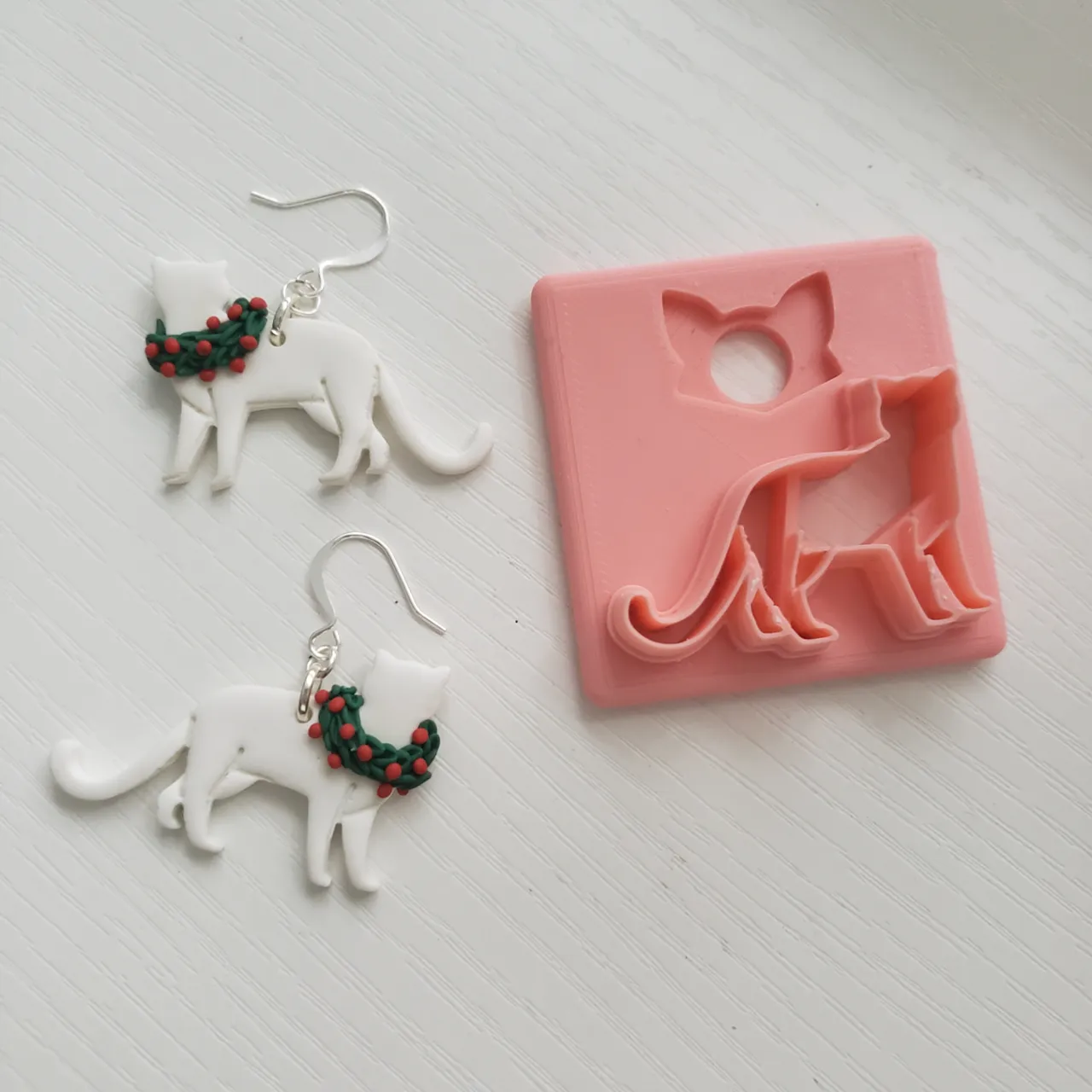 Big Cat Kitty Polymer Clay Earring Cutter view 2