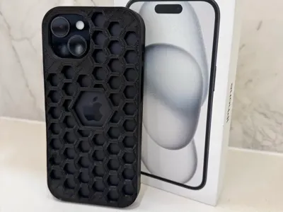 iPhone 15 Phone Case Hexagonal
