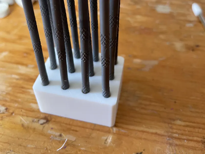 needle file holder 