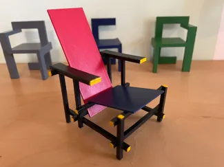 Red-Blue Chair Rietveld 1918 - Dutch design