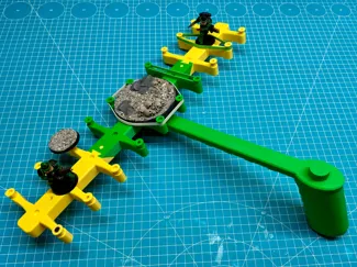Ultimate Miniature Painting & Priming Handle 1.0 