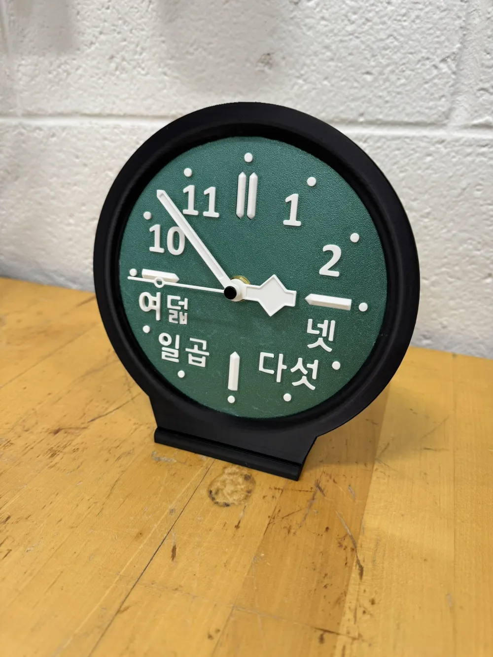 Korea Dial Desk Clock - Free 3D Print Model - MakerWorld