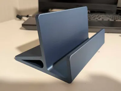 Horizontal Laptop Stand - Improved