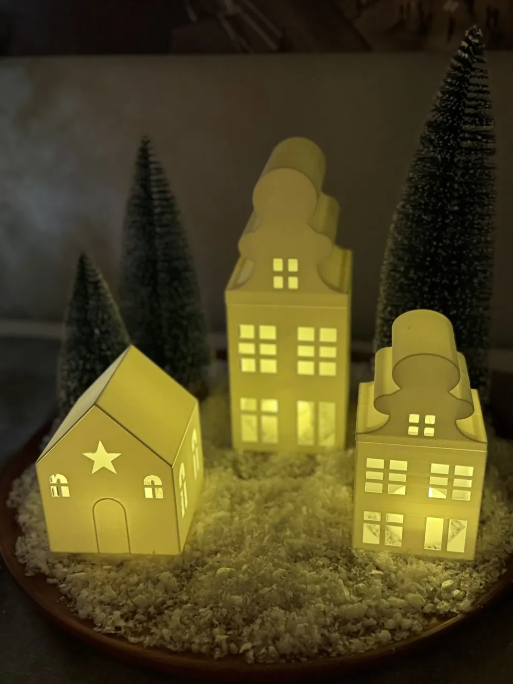 A Small Christmas Village - Free 3D Print Model - MakerWorld