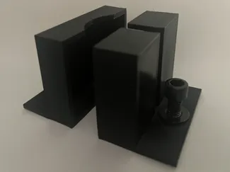 Power strip mount for ALU profile