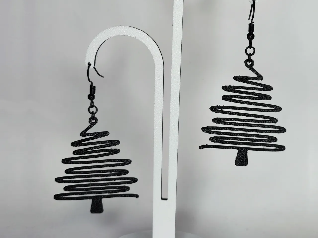 christmas tree - earring view 2
