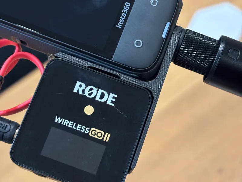 Insta360 cold shoe for Rode Wireless Go microphone