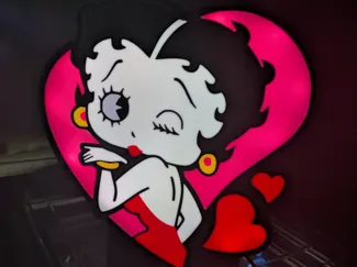 Betty Boop Hearts LightBox