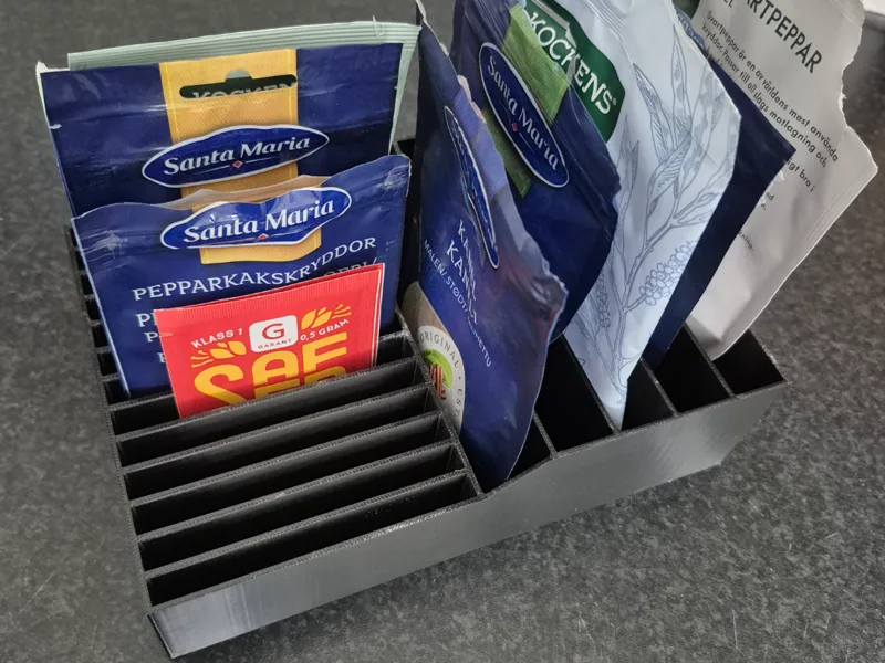 Spice rack for bags