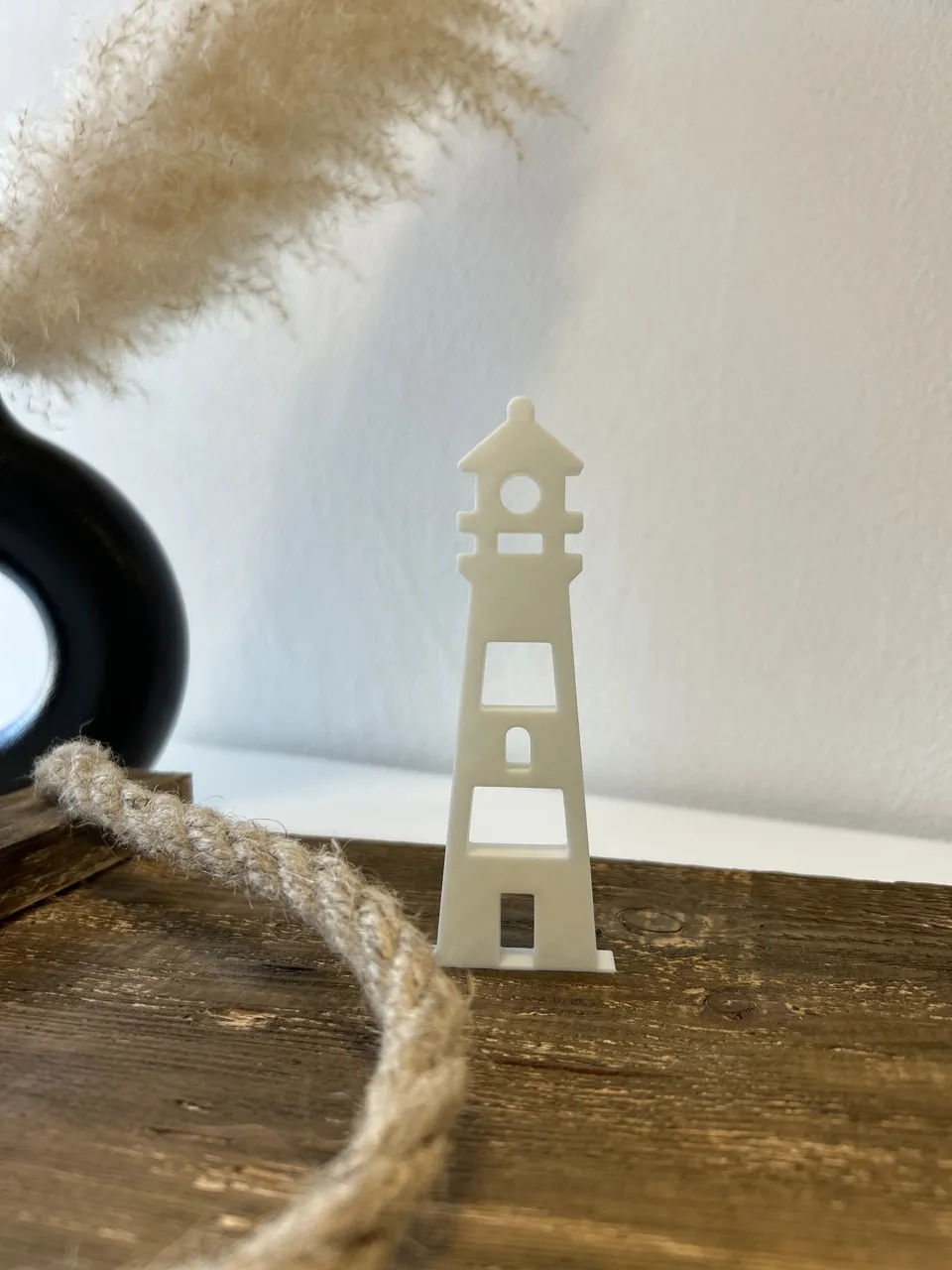 Minimalistischer Leuchtturm Aufsteller view 4