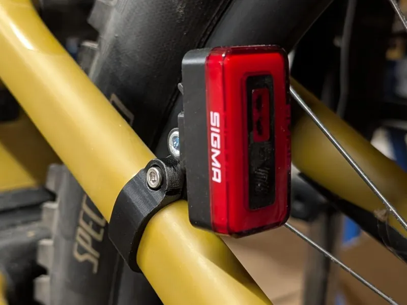 Rücklichthalter für Specialized Turbo Levo Carbon
